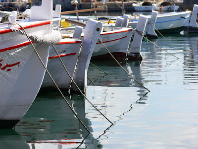 Barques al port de Tir