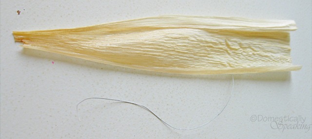 [corn husk garland 1[4].jpg]