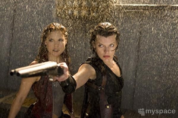 [Resident Evil Afterlife 0003[4].jpg]