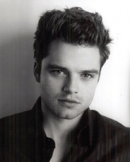 [Sebastian Stan az Amerika Kapitányban[2].jpg]