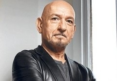 [Ben Kingsley a The Invention of Hugo CabretrQl[2].jpg]