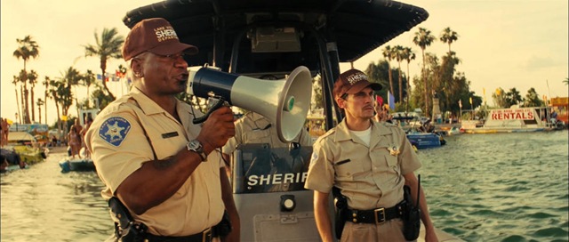 [Piranha 3D 00000 5[4].jpg]