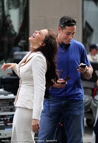 [Smurfs - Set Photos of Sophia Vergara 002[2].jpg]