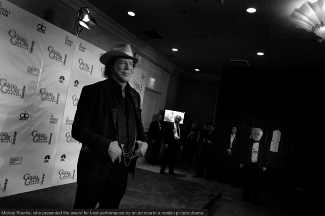 [028 Mickey Rourke[4].jpg]