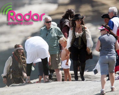 ©2010 RAMEY PHOTO 310_828_3445  EXCLUSIVE_  Maui_ Hawaii_ July 26_ 2010  Johnny Depp_ Penelope Cruz_ and Geoffrey Rush filming _Pirates of the Caribbean IV_ in Hawaii.  WW