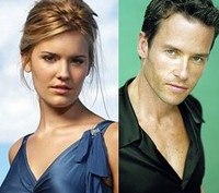 [Guy Pearce és Maggie Grace a Lockoutban[2].jpg]