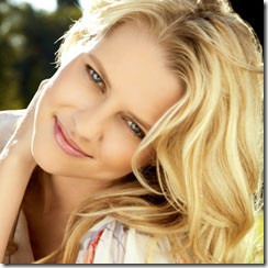 Joel Edgerton és Teresa Palmer nem mond semmit