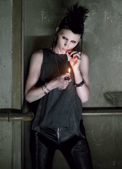 Rooney Mara még bátrabban tetkózik 05