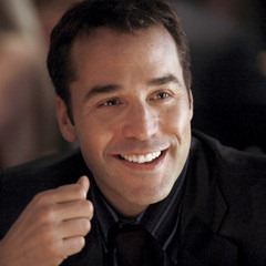 Jeremy Piven most visszább vesz, csak FBI ügynök lesz