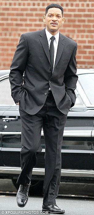 Forog a Men in Black III 04