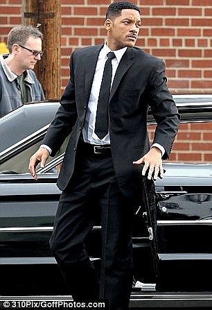 Forog a Men in Black III 07