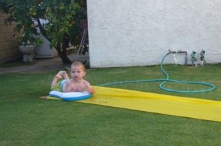 [SummerFun_Grandma'sHouse_Aug2009_SlipNSlide_ 017[8].jpg]