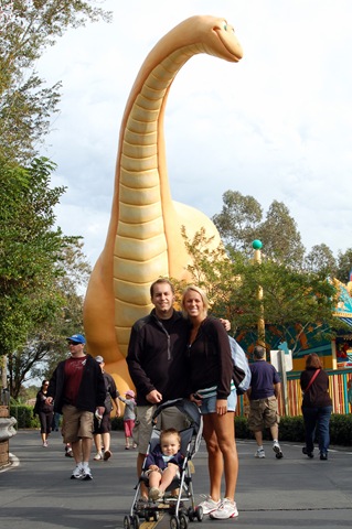 [dinoland-5[6].jpg]
