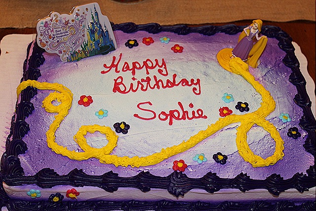[Sophie 5 cake[4].jpg]