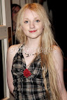evanna - empire awards.jpg