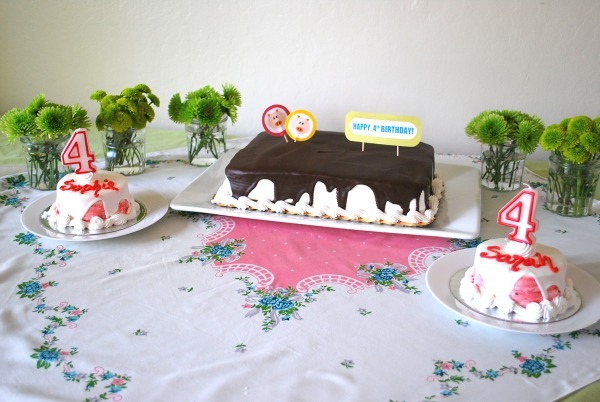 [cakes2.jpg]