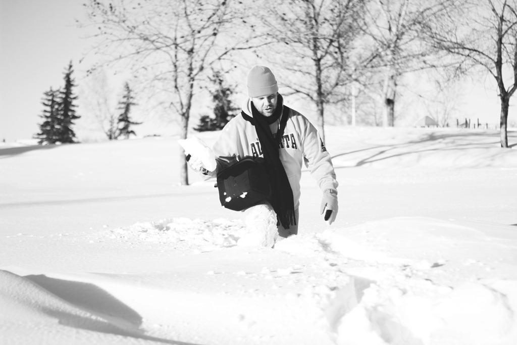 [20110123 walk in snow (71) edit[5].jpg]