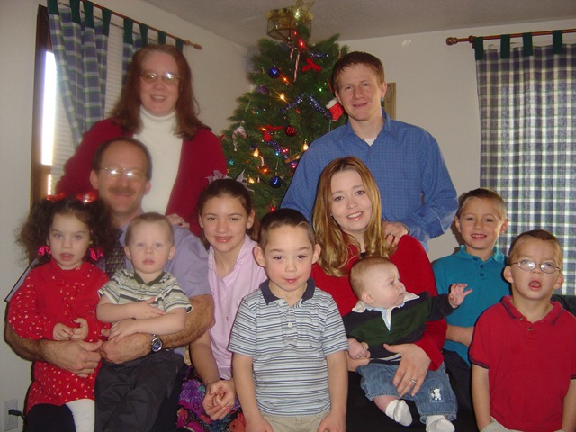 [Christmas pic 2004[3].jpg]