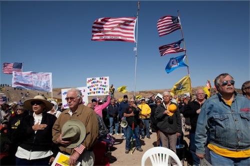 20100328_TIme_TeaParty_0051-550x366 1.jpg