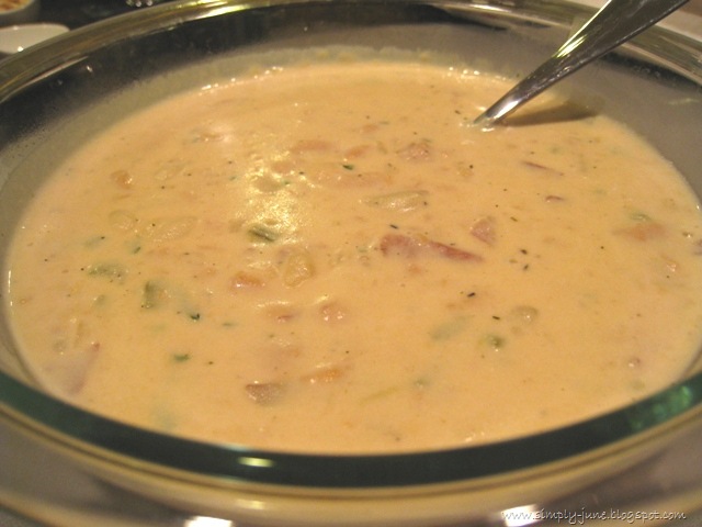 [Clam Chowder[6].jpg]
