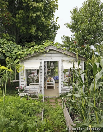 [greenhouseexteriorde370949546.jpg]