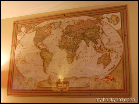 Map with Jute Frame