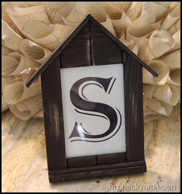 book page wreath frame