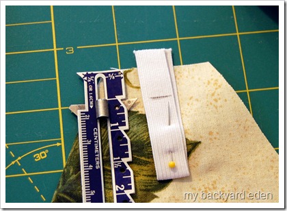 Mark and place elastic