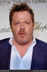 eddie-izzard-13th-annual-elton-john-aids-foundation-in-style-oscar-party-1W1zim