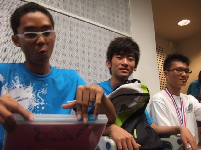 [24256_377224693371_581033371_3972160_5683001_n[2].jpg]