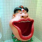 unusual_and_funny_toilets_35