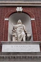 Benjamin Franklin: Standing in the shade, this statue has a perfect view of all the people going about their daily lives - in part because of this man. (1/800 sec @ f/1.8; 50mm) Copyright 2009, Kerri Shotts