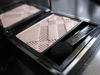 burberry-sheer-eyeshadow-rosewood05