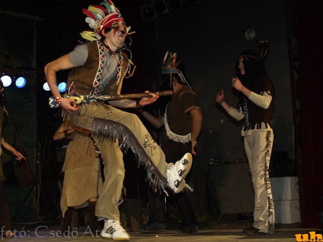 mezogbal2010_11.jpg
