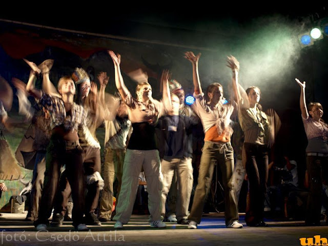 mezogbal2010_47.jpg