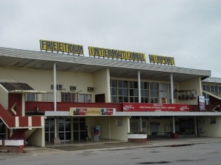 [Freetown Air Port Arrival[4].jpg]