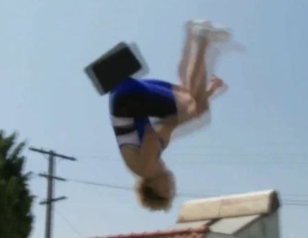 [ass_laptop[3].jpg]