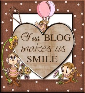 [Your blog Makes us smile award from Bec[3].jpg]