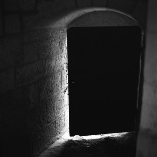blackdoor1lj6.jpg