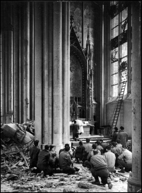 primeira-missa-catedral-colonia-abril-de-1945