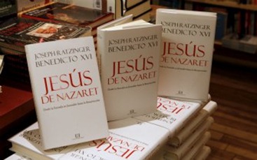 Nuevo libro del Papa