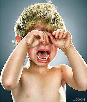[baby crying[7].jpg]