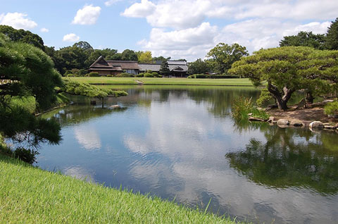 Korakuen Garden, Okayama Prefecture, Japan Korakuen Garden, Okayama Prefecture, Japan