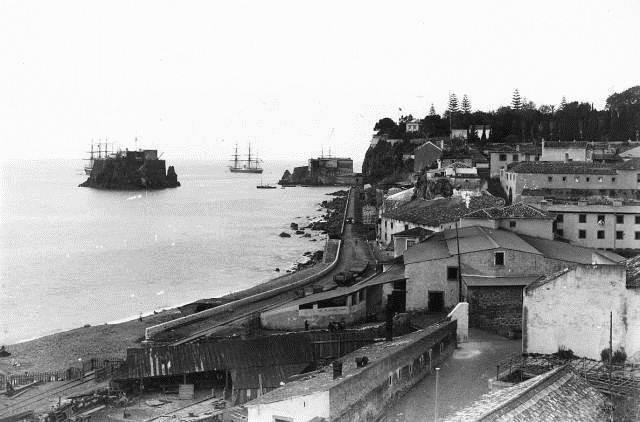 [Funchal antes da const. do porto[4].jpg]
