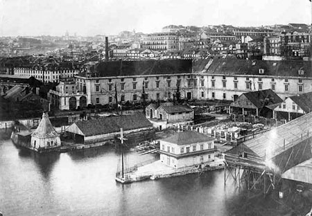 [Arsenal-da-Marinha.09.jpg]