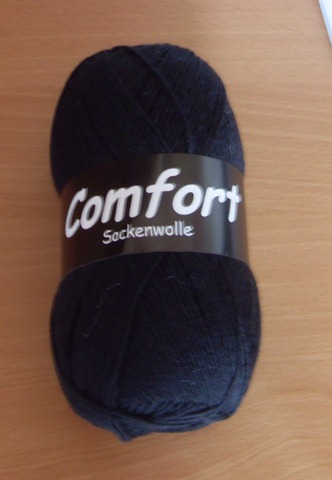 [2011_03 Sockenwolle H&W in schwarz[4].jpg]