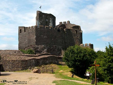 [holloko_20100724_G9_castle3[2].jpg]