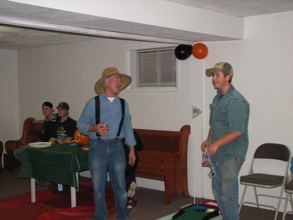 [harvest party 8[2].jpg]