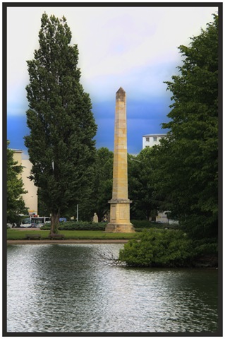 [obelisk[2].jpg]
