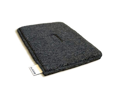 Ya no hay excusa para quedarse dormido. carpet alarm Ya no hay excusa para quedarse dormido.